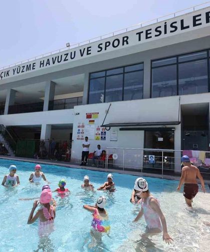 Kırsaldaki çocuklar 'Yeşilden Maviye' ilk kulaçlarını attı
