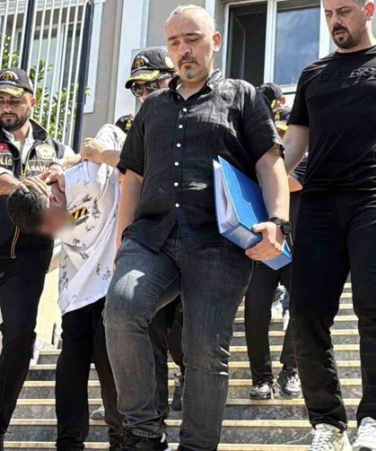 Pendik'te silahlı saldırıya uğrayan iş adamı hayatını kaybetti: Saldırı anı kamerada