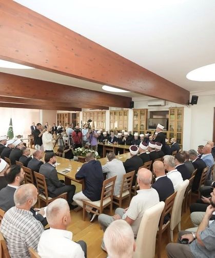 Sırbistan'da iki İslam birliği teşkilatı, yaklaşık 20 yıl sonra birleşme kararı aldı