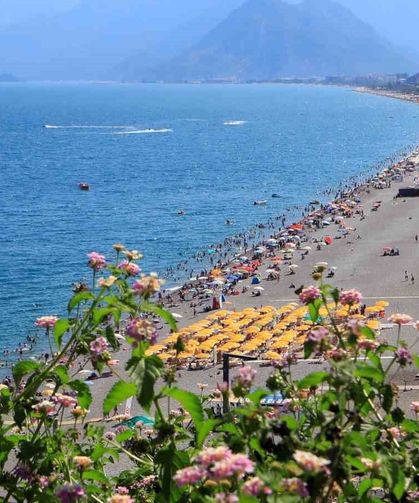 Turizmin başkenti ağustosta nitelikli tesislerde yüzde 95 doluluğa ulaştı
