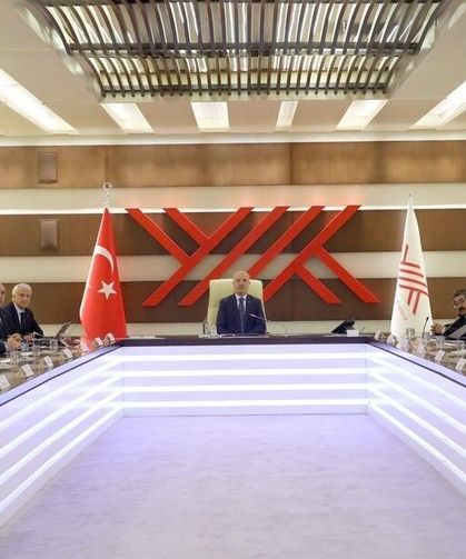 Yeni rektörlerin mazbataları verildi