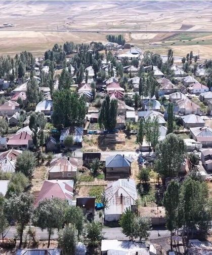 Yüksekova'nın simetrik güzelliği: Doğanlı köyü