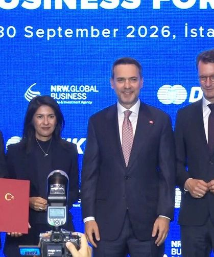 Bakan Bayraktar: 'Türkiye ile Almanya arasındaki ikili ticaret hacmi 50 milyar doları aştı'