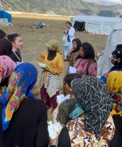 Derebucak'ta mevsimlik tarım işçilerine sağlık hizmeti