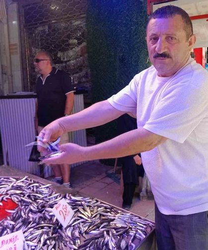 Eskişehir'de balık sezonu ucuzlukla başladı