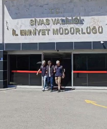 Firari FETÖ hükümlüsü Sivas'ta yakayı ele verdi