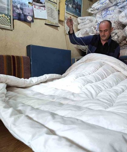 Hava sıcaklıklarının düşmesi sonrası doğal yün yorganlar ilgi görüyor