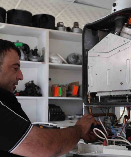 Havalar soğudu, uzmanı uyardı: 'Düşük maliyetle bakım yaptırmak isterken kombi kullanılamaz hale gelebilir'