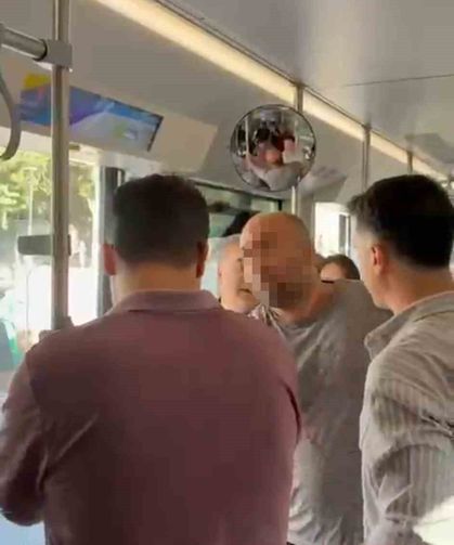 Önce röportaj verdi, sonra darp etti