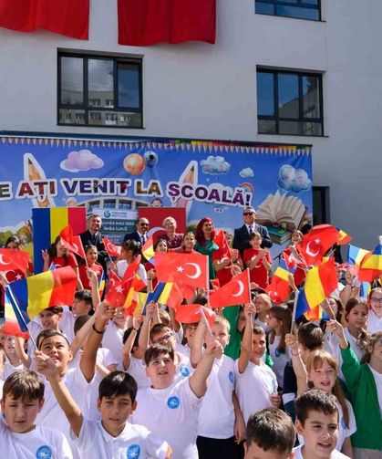 Romanya'da Türkçe heyecanı yeni eğitim yılıyla birlikte başladı