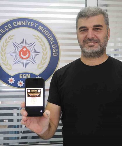 Yola düşürdüğü altın dolu keseyi kadın alıp götürdü, polis 2 saatte yakaladı