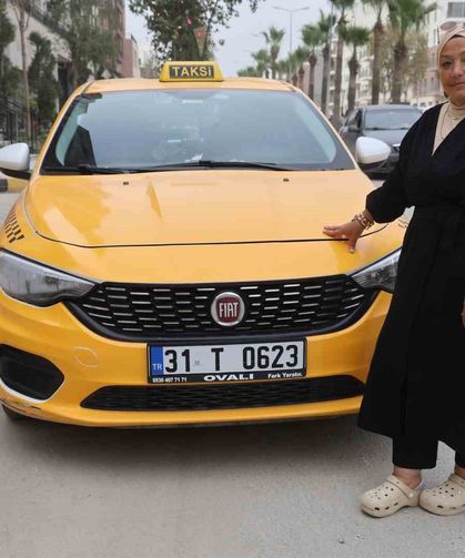 Ağabeyinin emanetine sahip çıkarak taksicilik yapan kadın, pes etmeyerek kenttin yollarında direksiyon sallıyor