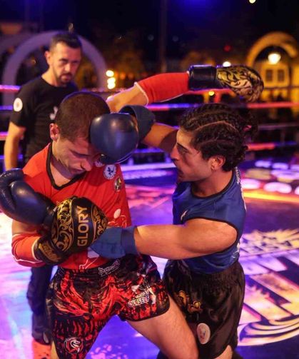 Alaşehir'de muaythai rüzgârı esti