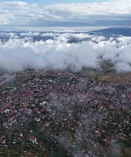 Bingöl'de bulutlar yeryüzüyle buluştu, ortaya eşsiz görüntüler çıktı