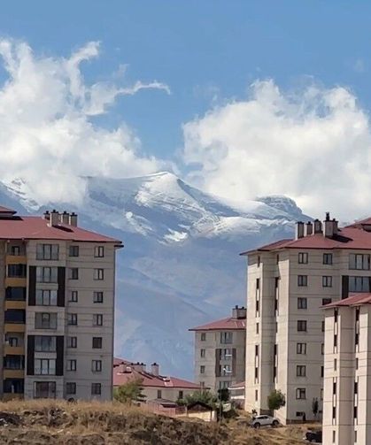 Cilo Dağları beyaza büründü