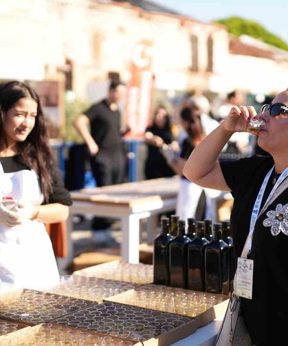 Edremit'te tarihi gün: 13 bin kişilik Guinness Dünya Rekoru denemesi başladı