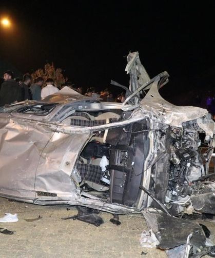 Erzurum'daki trafik kazasında ölü sayısı 2'ye yükseldi