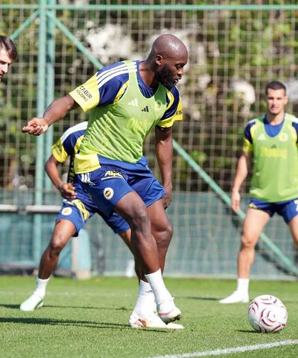 Fenerbahçe, Galatasaray maçı hazırlıklarına ara vermeden başladı