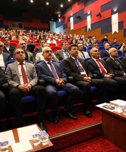 Geleceğin meslekleri Sapanca'da masaya yatırıldı