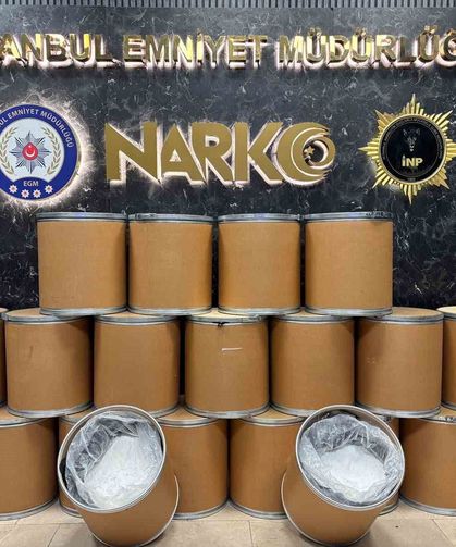 İstanbul'da 'kurye' kılığında uyuşturucu sevkiyatına büyük darbe