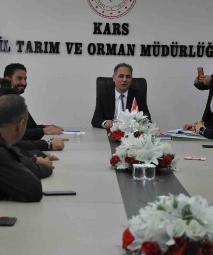 Kars'ta hayvancılıkta verimliliği artıracak adım: Suni tohumlama yetkisi birliğe devredildi