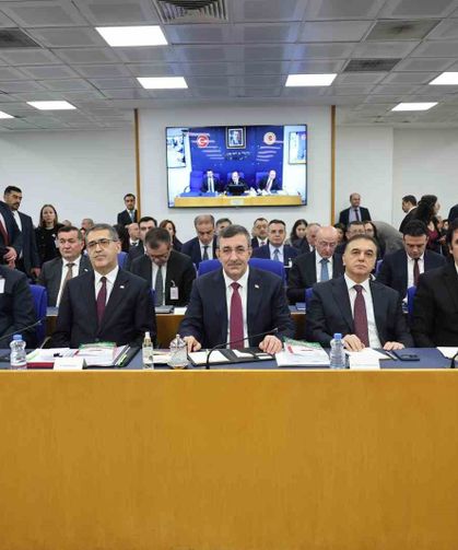 TBMM Plan ve Bütçe Komisyonu'nda fon tartışması