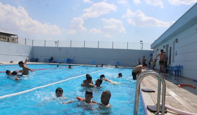 Batman’da olimpik yüzme havuzu halka açıldı