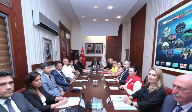 Eskişehir Valisi Hüseyin Aksoy, il komisyon toplantısı gerçekleştirdi