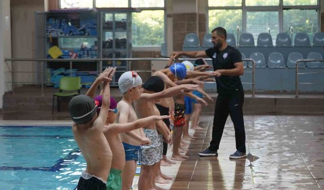 Şırnak’ta bu yıl 25 bin gence yüzme öğretilmesi hedefleniyor