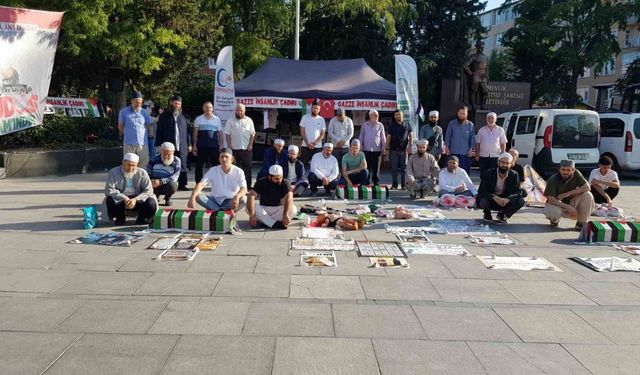 Çorlu’da Gazze Çadırı ilgi topladı