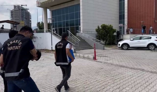 Kadını sopayla döverek öldüren şahıs, çaldığı ziynet eşyalarıyla birlikte yakalandı