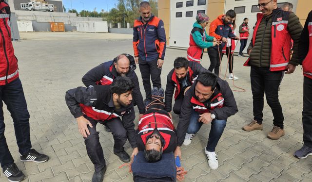 Bingöl’de MEB AKUB üyelerine eğitim