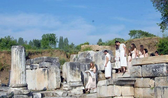 3 bin 500 yıl önceki tören giysiler ile Lagina'dan Stratonikeia'ya anahtar taşınacak