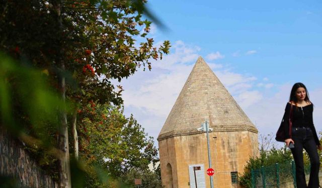 4 büyük deprem gören 5 bin yıllık tarihi mahalle dimdik ayakta