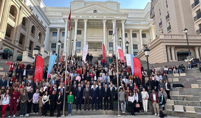 Gençlik ve Spor Bakanı Bak: "Öğrenci topluluklarının daha büyük hedeflere ulaşabilmesi için projelere 120 milyon liralık bir bütçe ayırdık"