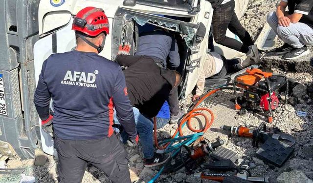 Tunceli’de mikser devrildi: 1 yaralı