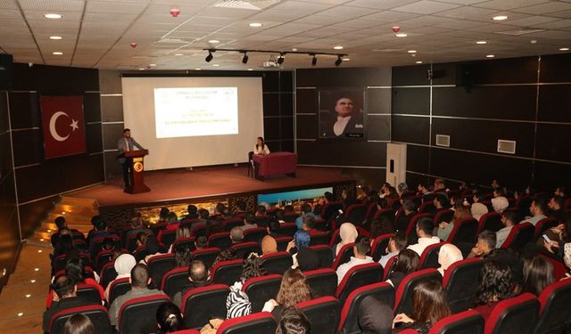 Cizre’de öğrenci tanılama ve yerleştirme süreci için bilgilendirme toplantısı yapıldı