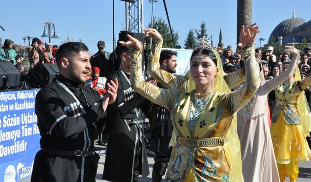 Kars Uluslararası Aşıklar Bayramı başladı