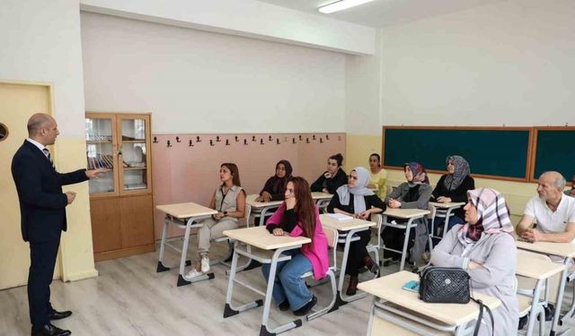 MEB, ebeveynlere "Maarif Modeli" okulları açıyor