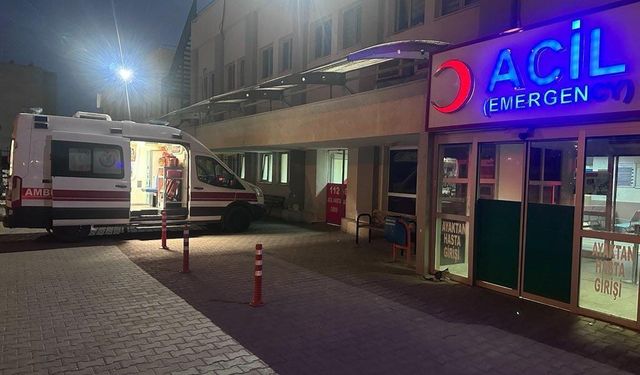 Siirt’te köy okulunda sobayı yakmaya çalışan öğretmen yaralandı