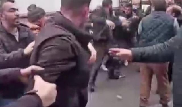 Pendik’te ara gaz kavgası: Motokurye ile cemaat birbirine girdi