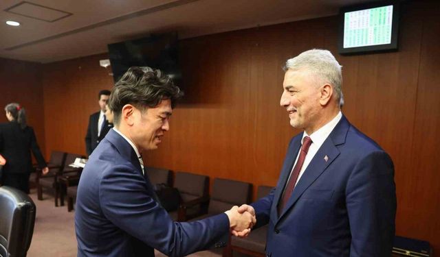 Bakan Bolat, Japonya Japonya Bakanı Hiromasa ile Japonya’da görüştü