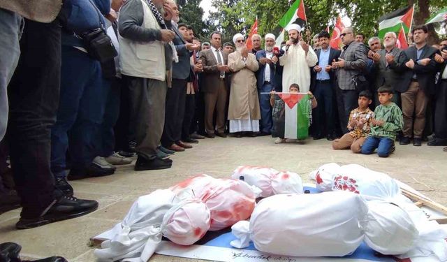 Balıklıgöl’de Gazze için dört dilde dua
