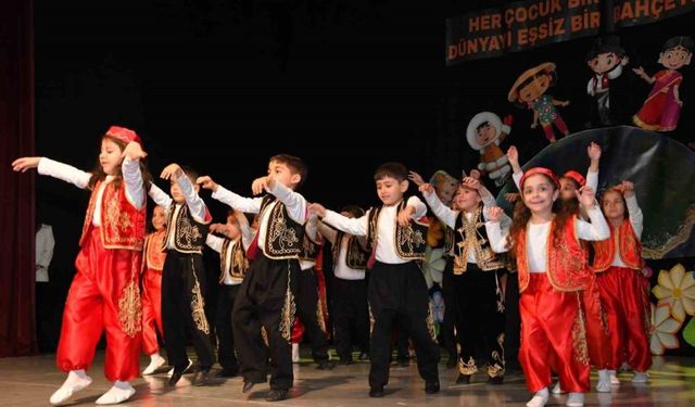 Gümüşhane’de 23 Nisan Ulusal Egemenlik ve Çocuk Bayramı coşkusu