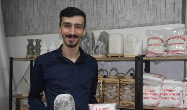 Hayalindeki işi kurdu, Çankırı kaya tuzunu Türkiye’ye pazarlıyor