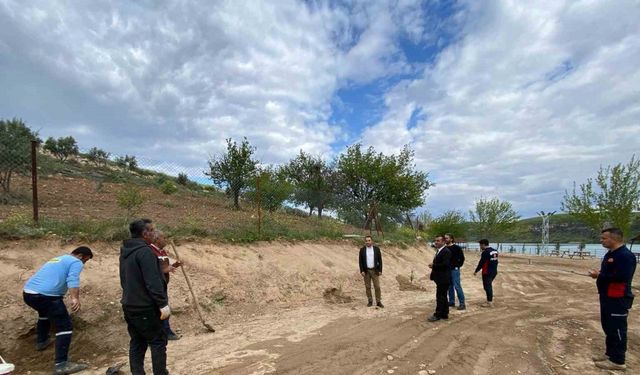 Kaymakam Partal, piknik ve kamp alanında incelemelerde bulundu