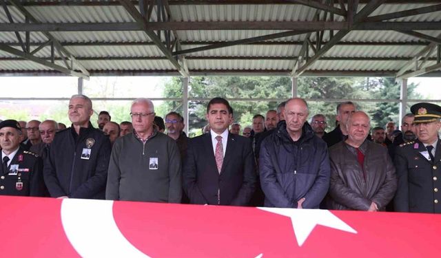 Kıbrıs gazisi son yolculuğuna uğurlandı