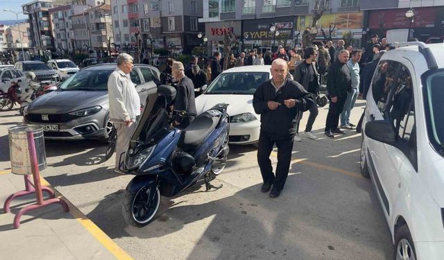 Otomobil ile motosiklet çarpıştı: 2 yaralı