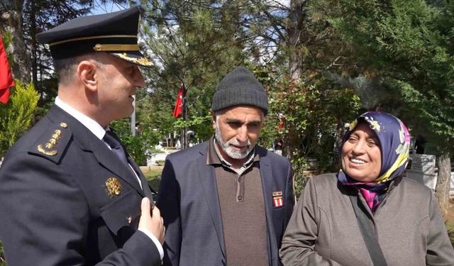 PMYO öğrencileri, şehit annesine oğlunu hatırlattı: "Oğlumu görmüş gibi oldum, kokusunu aldım"