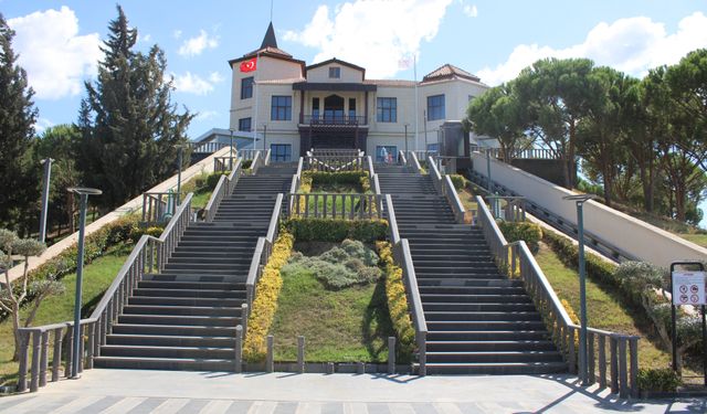 Kültür Müdürlüğü'nden Menderes Müzesi'ne davet